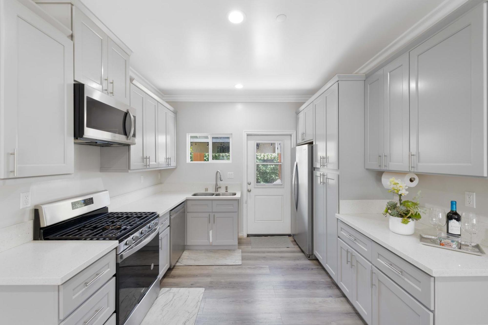 Stylist Home In Convenient Location! Temple City ภายนอก รูปภาพ